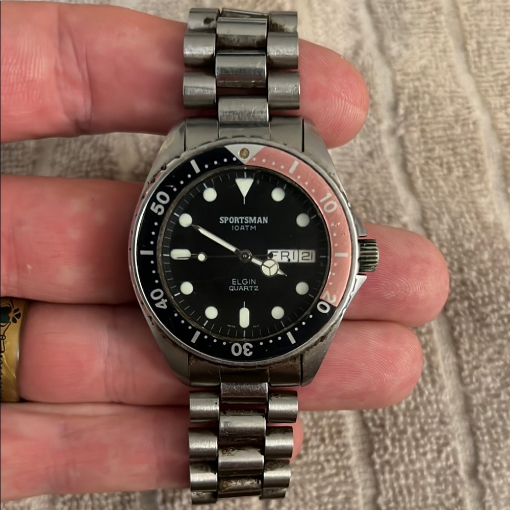 Sportsman Elgin Quartz Men's Watch - Black and Silver